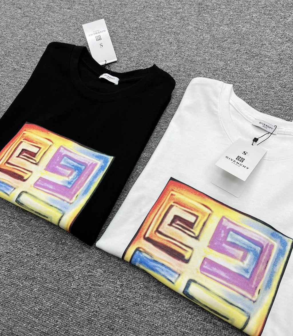 Givench* T-shirt